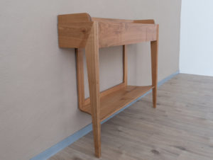 Console en bois de cerisier par Philippe Emery