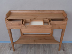 Console en bois de cerisier par Philippe Emery