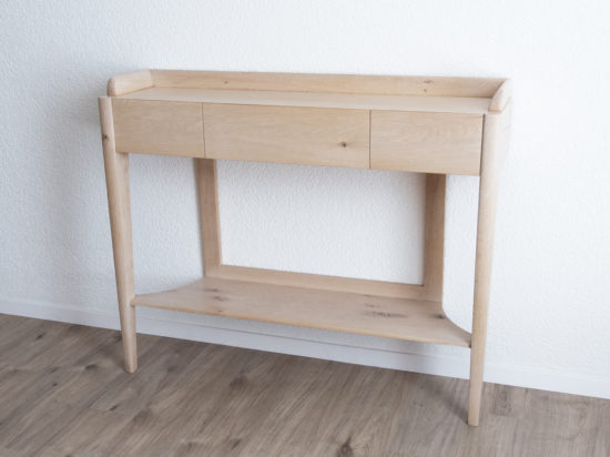 Console en bois de chêne par Philippe Emery