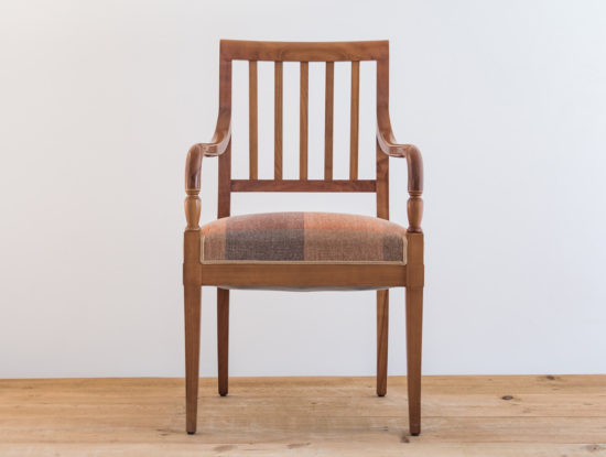 Fauteuil en bois de cerisier par Philippe Emery