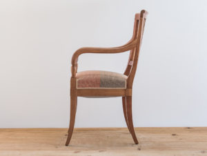 Fauteuil en bois de cerisier par Philippe Emery